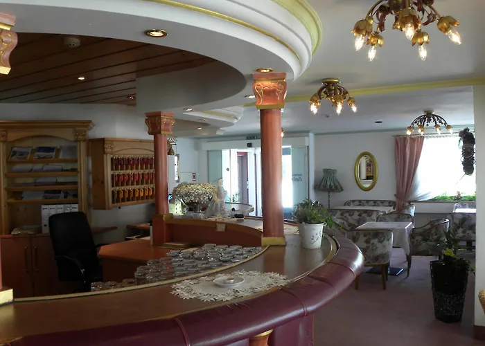 Hotel White Mountain